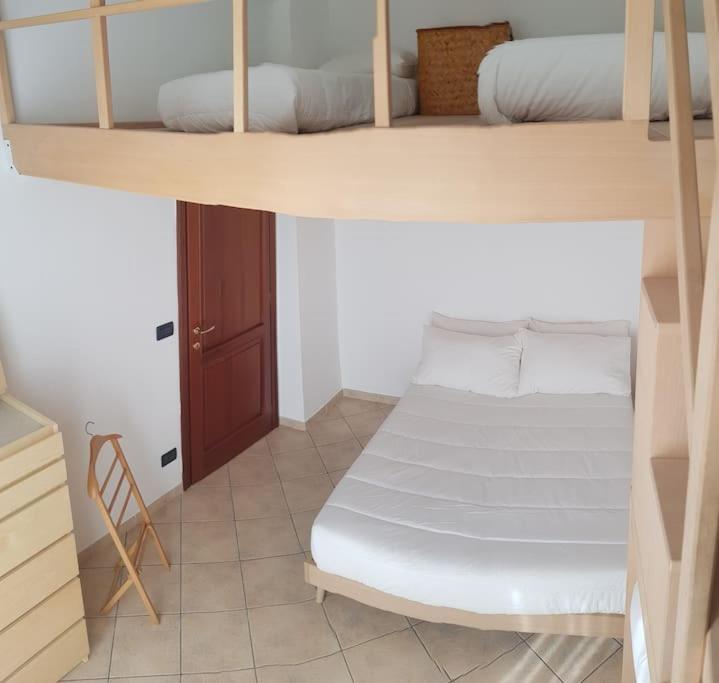 La Terrazza Apartment,A 50 Mt Dal Mare Varraze Exterior foto