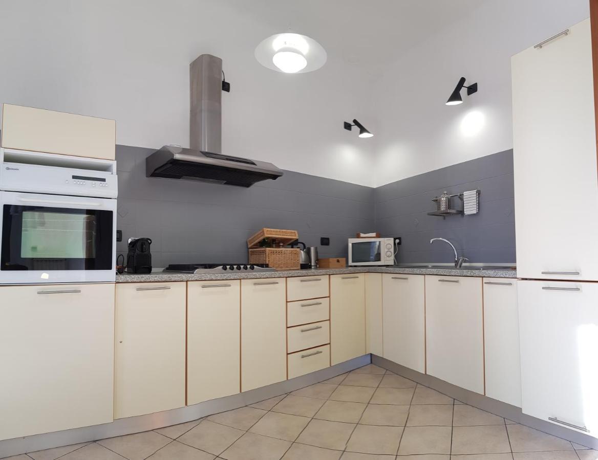 La Terrazza Apartment,A 50 Mt Dal Mare Varraze Exterior foto